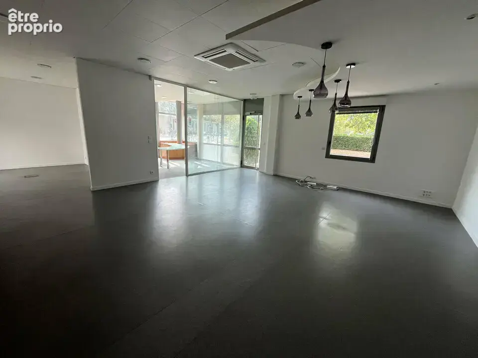 Commerce 275 m² à vendre à Serris (77700) - photo 5