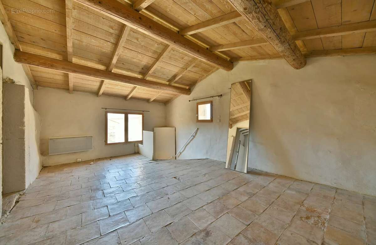 Maison à UZES