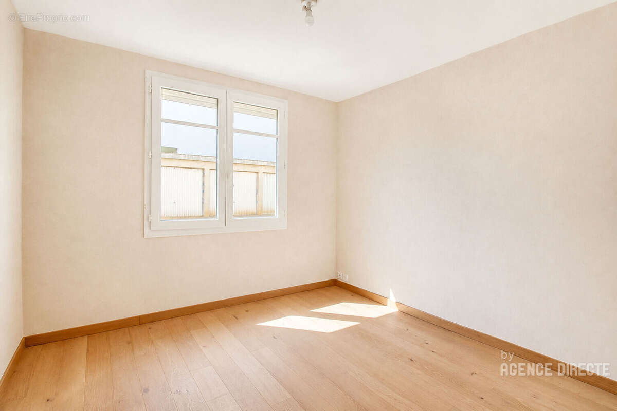 Appartement Rennes type 2/3 / 50 m2+ Garage BOXE - photo 4