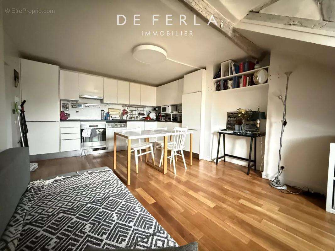 Appartement à PARIS-5E