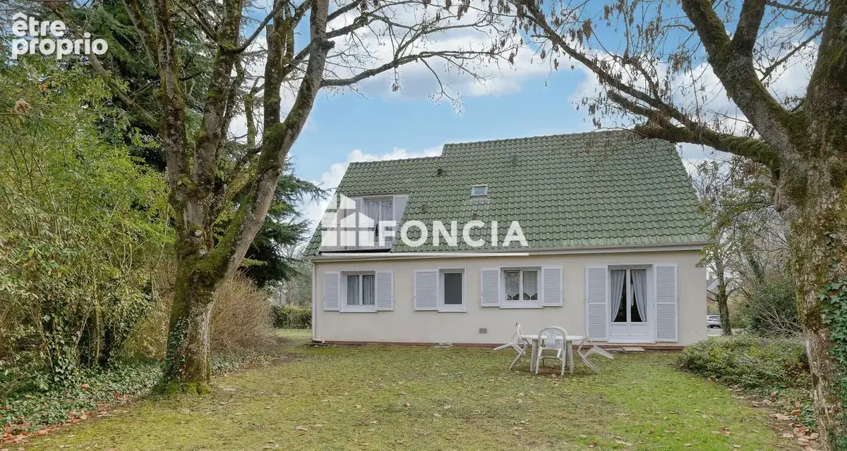 Mennecy village levitt - photo 2