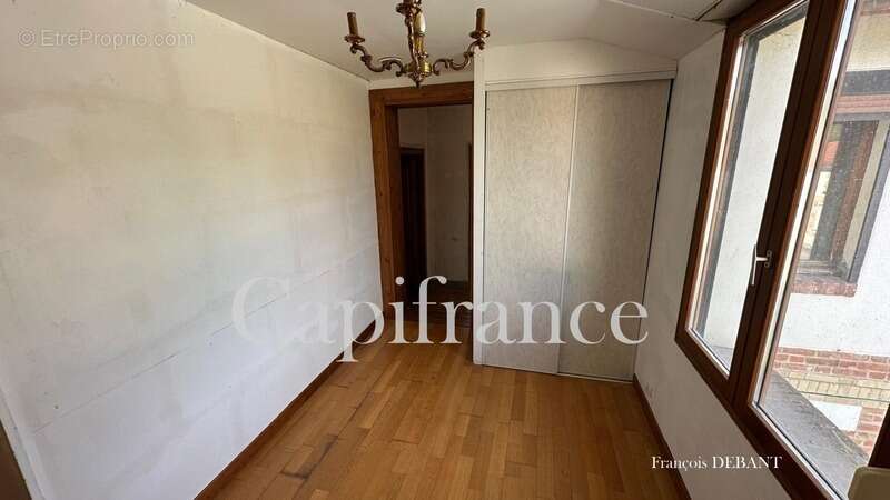 Maison à SOMMEPY-TAHURE