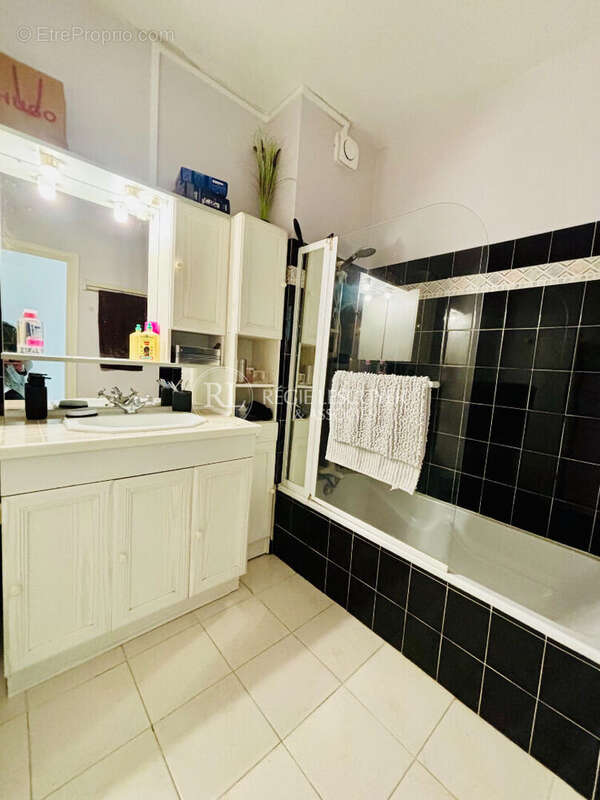 Appartement à SAINTE-FOY-LES-LYON