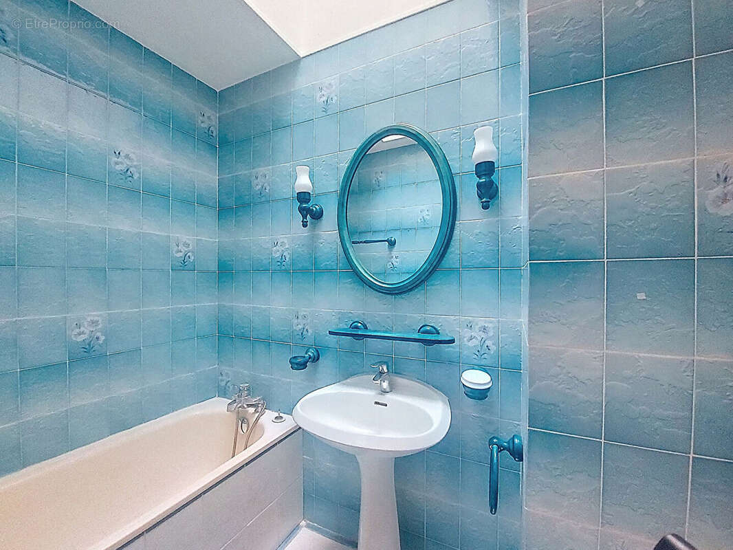 Maison à SAINTE-LUCE-SUR-LOIRE