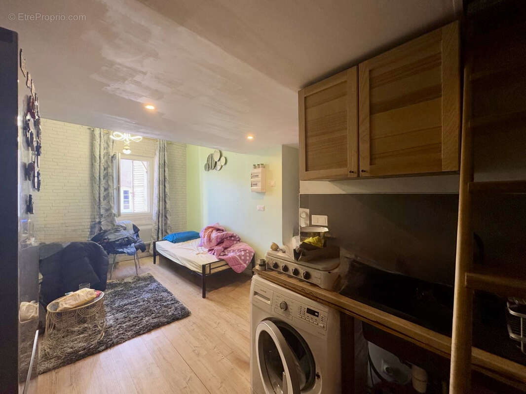 Appartement à MARSEILLE-6E