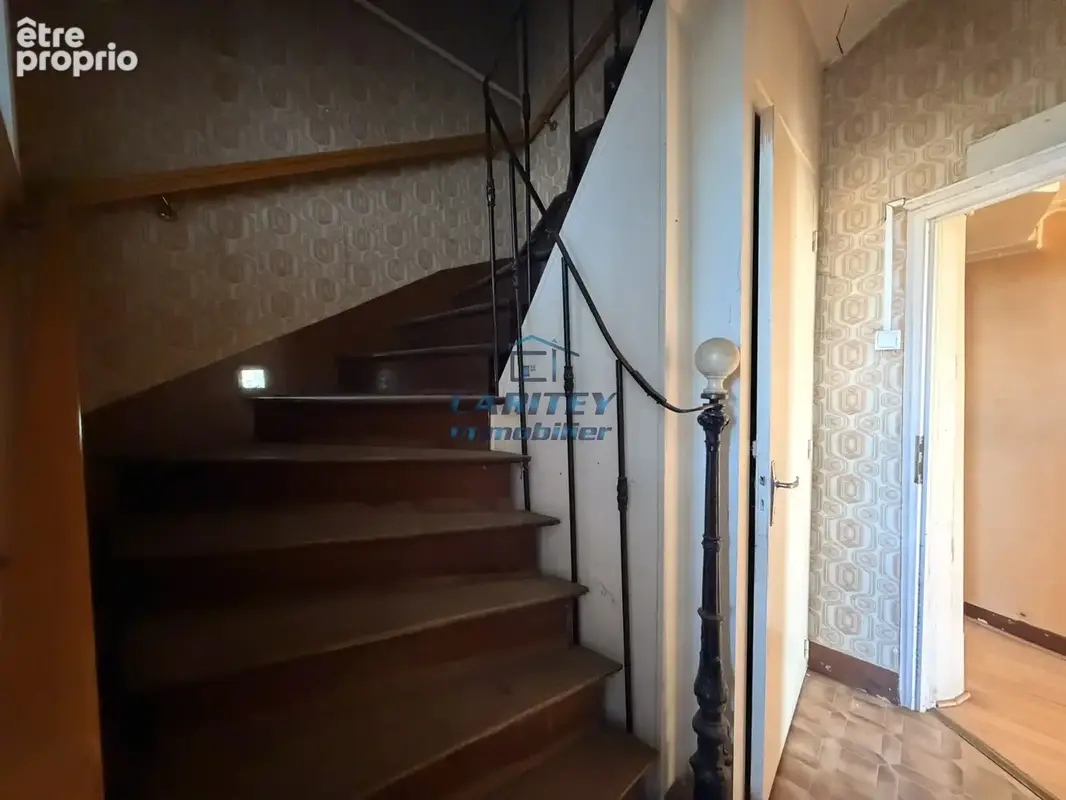 Maison de caractère à rénover - photo 8