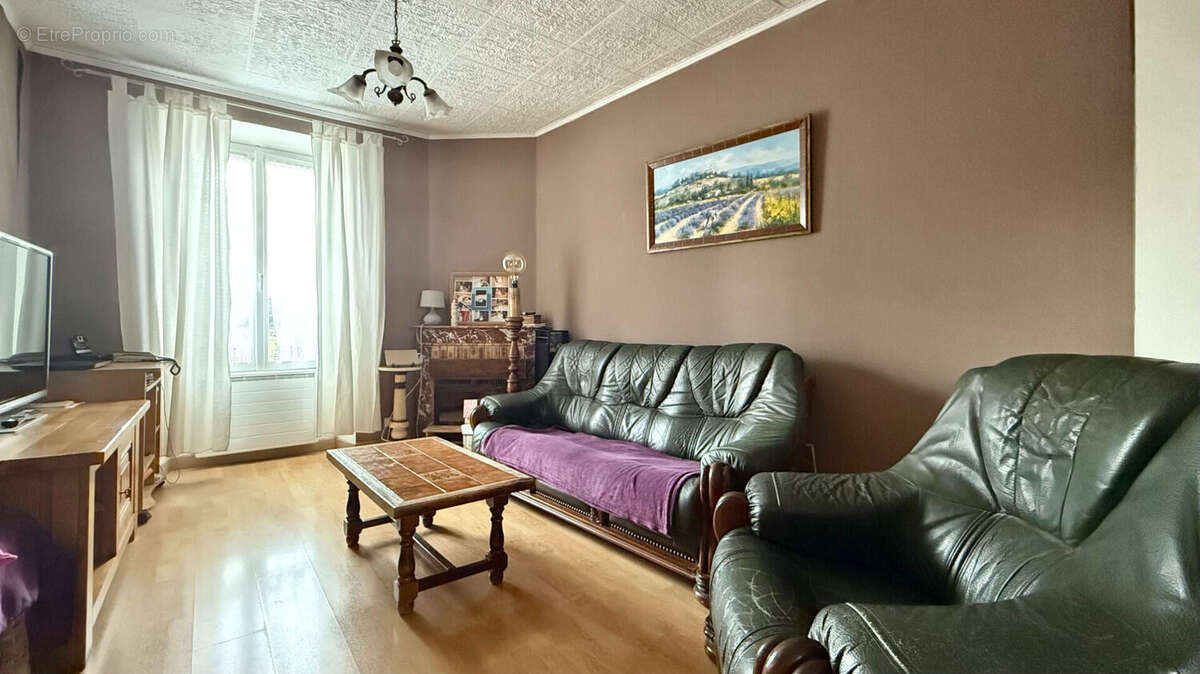 Appartement à CORBEIL-ESSONNES