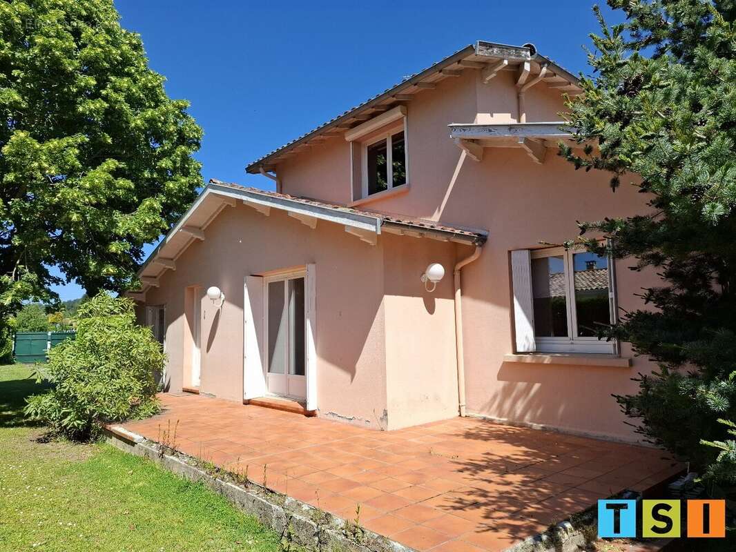 Prox SAINT GAUDENS, au coeur d'un village, maison traditionnelle avec psicine. - photo 10