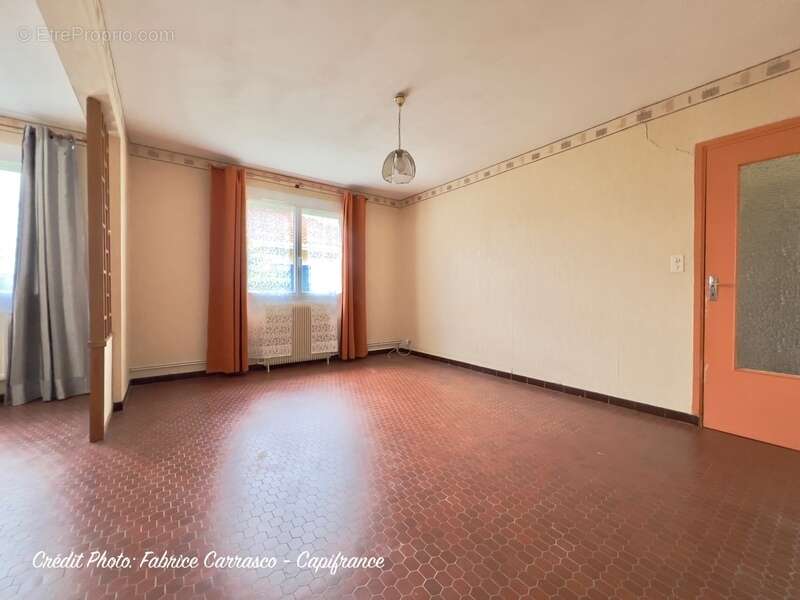 Maison à LE CENDRE