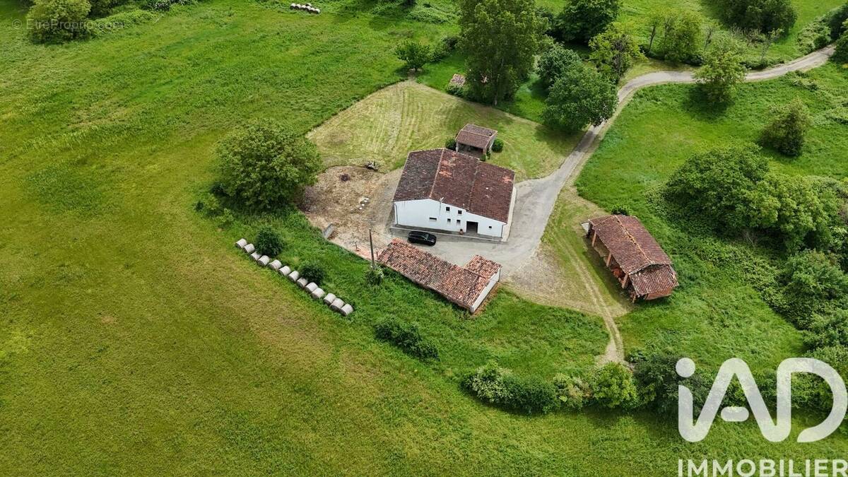 Photo 1 - Maison à LE GRES