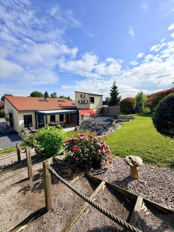 Vaux-en-amienois - maison - 185 m2 - 4 chambres - parking - jardin - photo 15