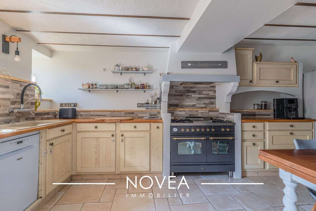 Maison à CORCELLES-EN-BEAUJOLAIS