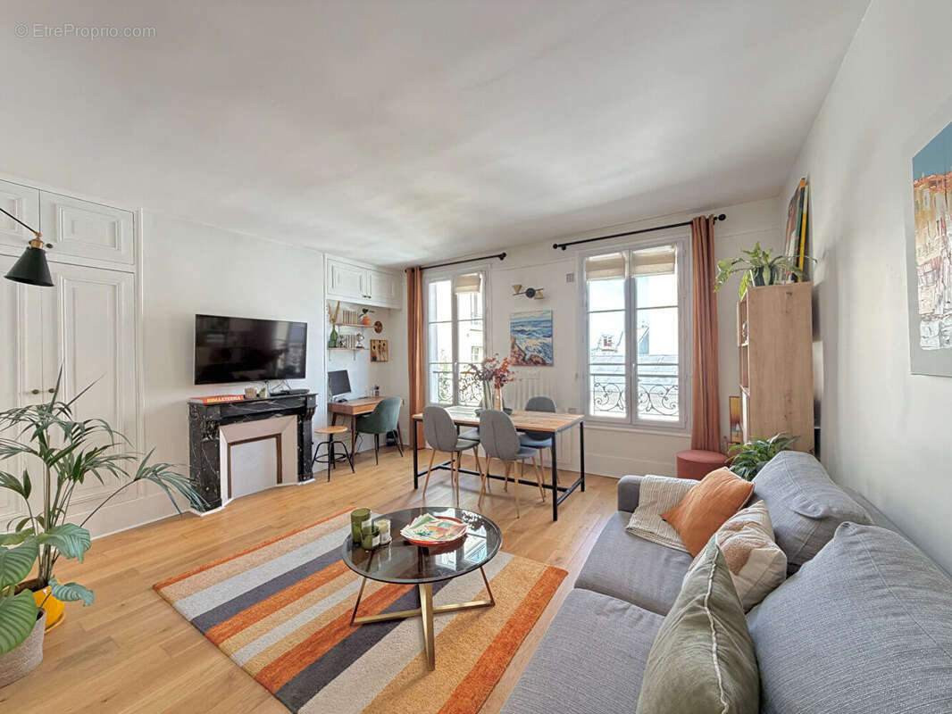 Appartement à PARIS-13E