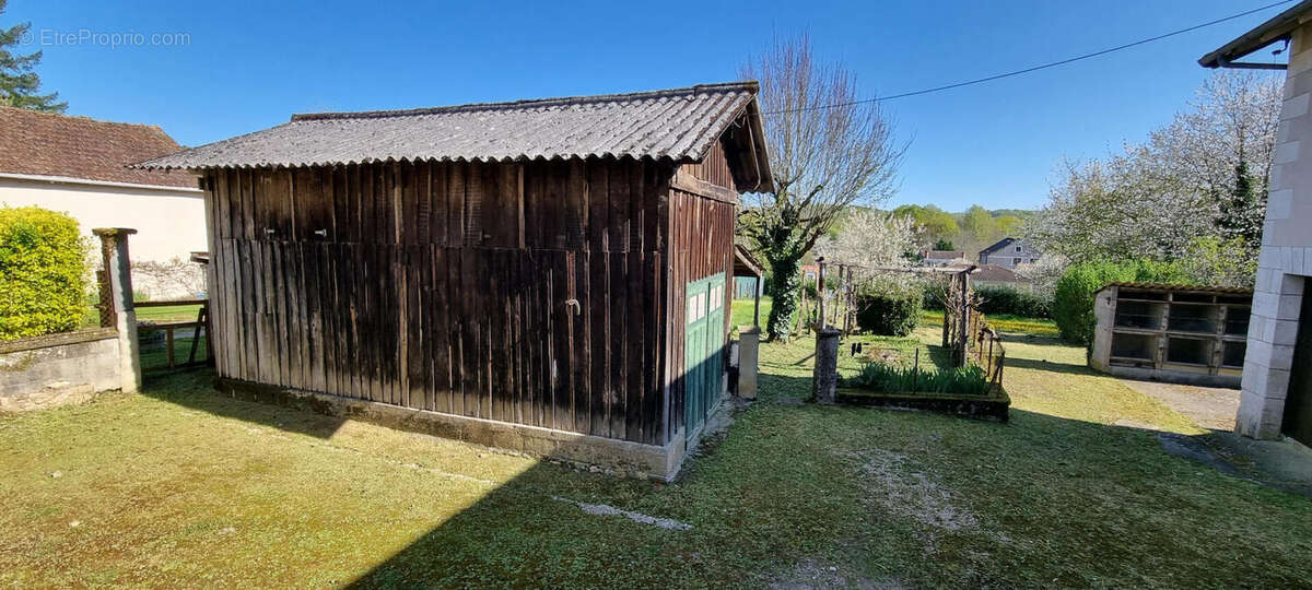 20250410_104953 - Maison à SAINT-PARDOUX-LA-RIVIERE