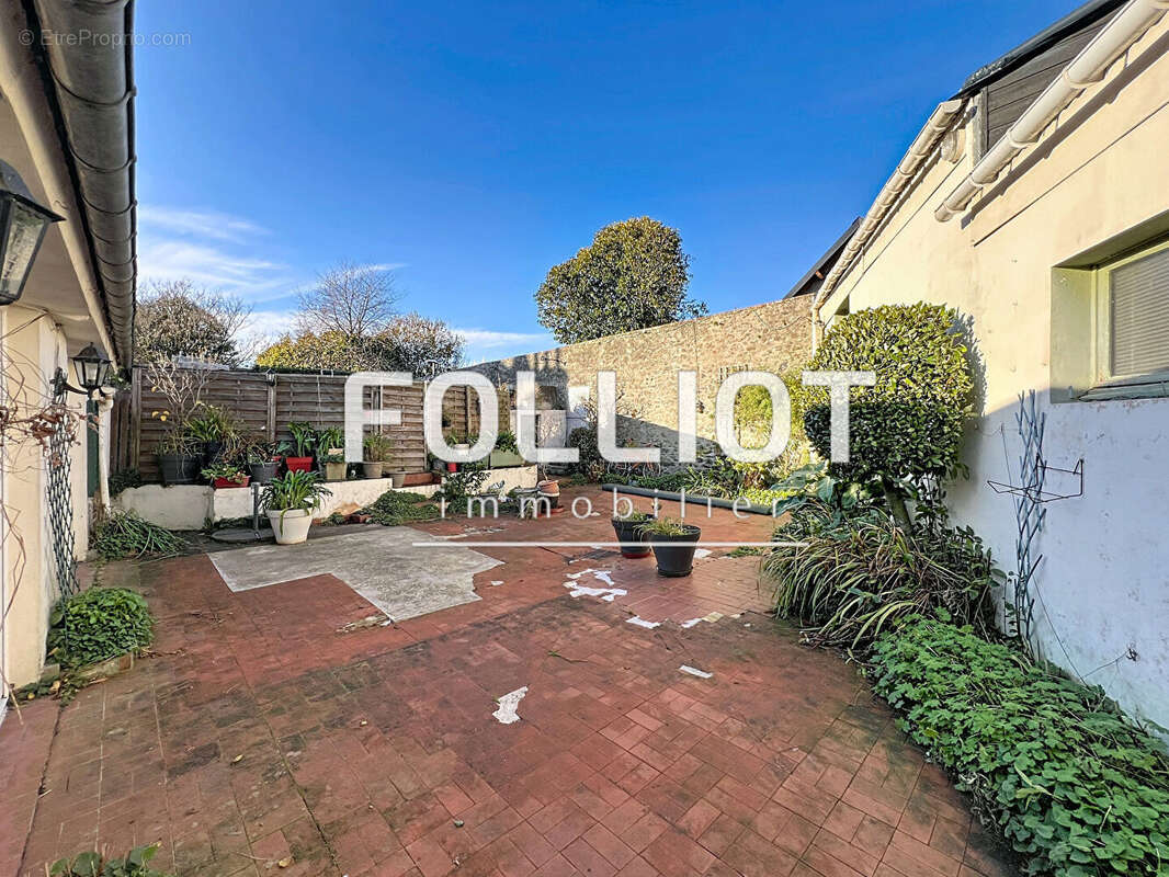 Appartement à COUTANCES