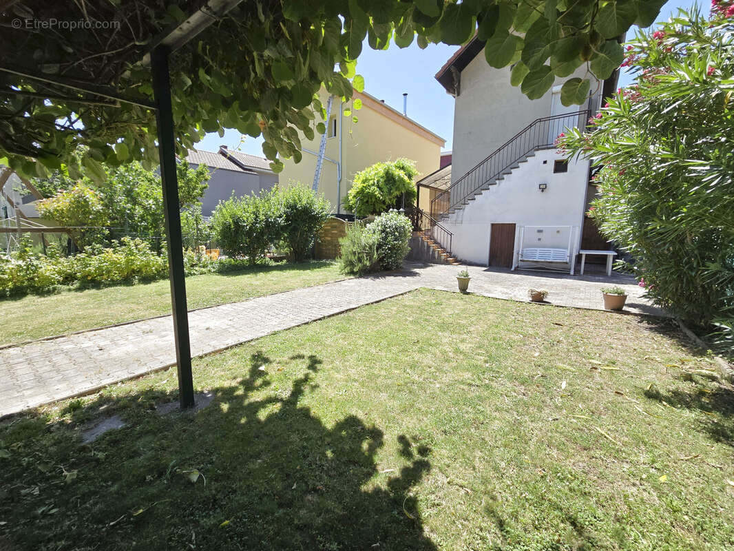 Maison à FONTAINE
