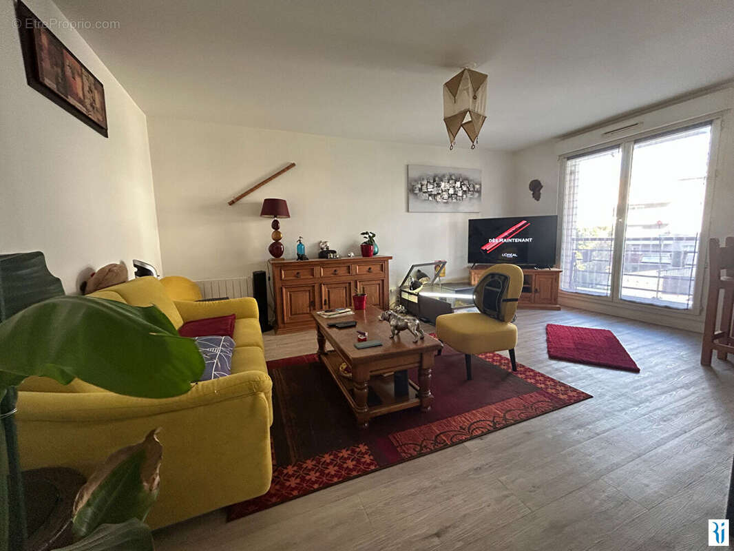 Appartement à SOTTEVILLE-LES-ROUEN