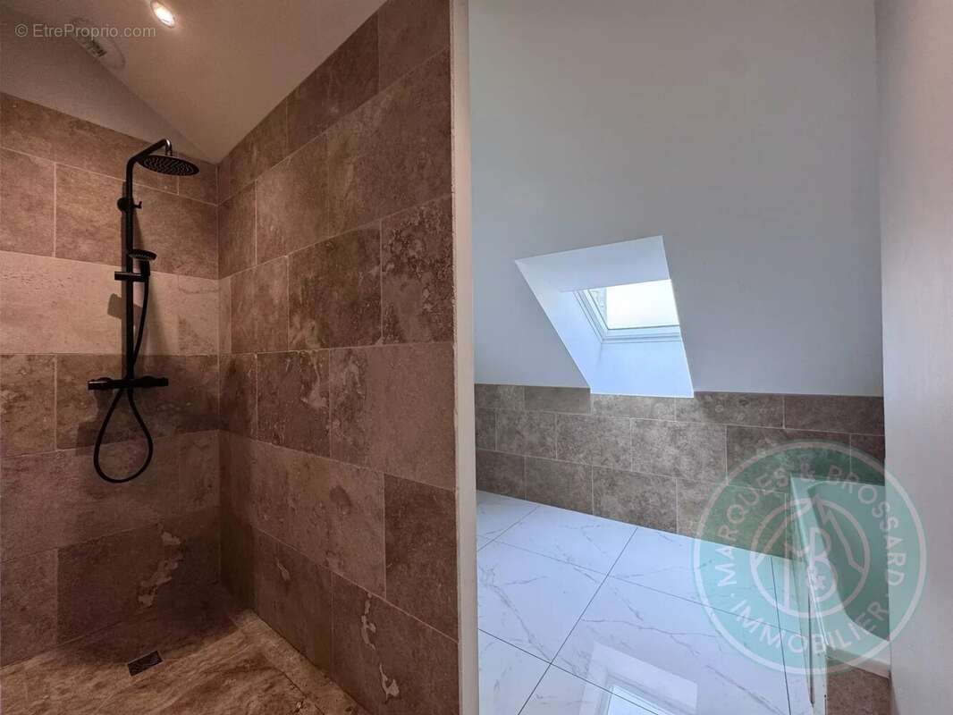 Duplex T4 avec terrasse et balcon – Hyper centre de Tarbes - photo 10