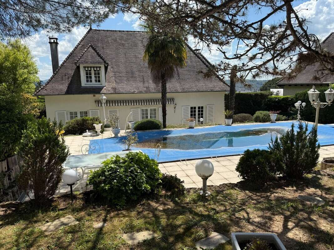 Maison 160 m² à Brive-La-Gaillarde  - photo 15