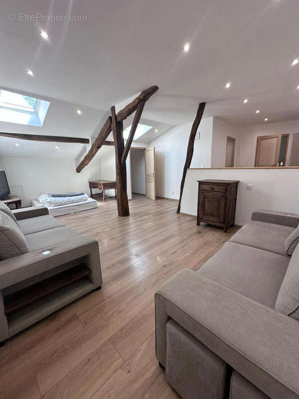 Etage
