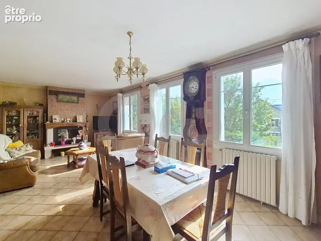 Maison familiale avec terrain et garage – La Rivière-de-Mansac - photo 4