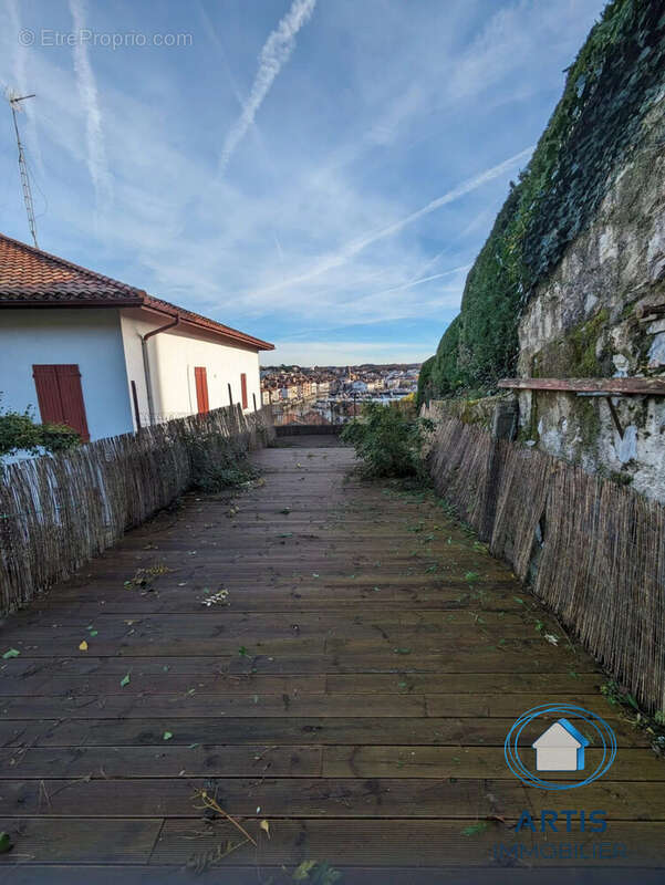 Appartement à CIBOURE