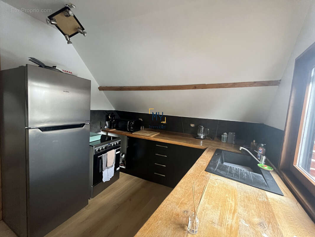 COIN CUISINE -  Appartement à vendre - 2/3 pièces - 60 m² - Neuville-En-Ferrain - Appartement à NEUVILLE-EN-FERRAIN