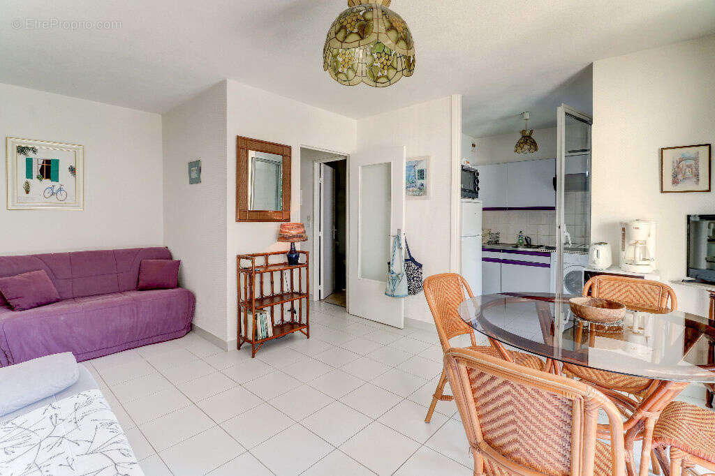 Appartement à MANDELIEU-LA-NAPOULE