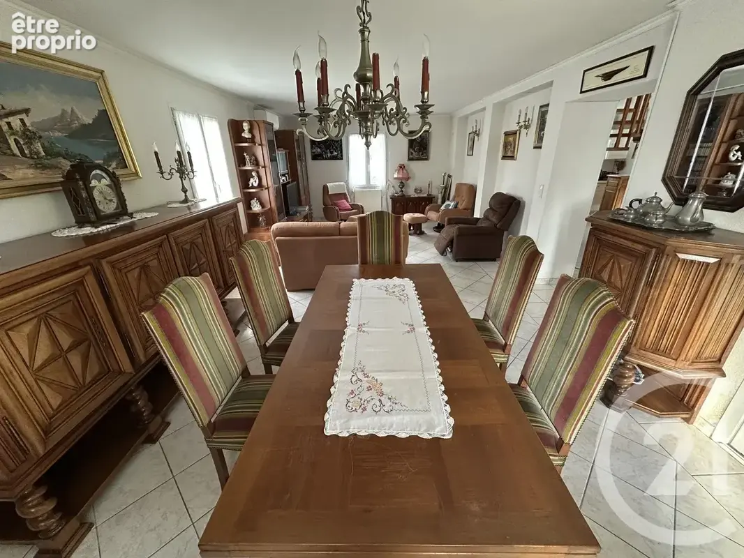 Maison 5 pièces 145 m² à vendre à Saint-Palais-Sur-Mer (17420) - photo 12