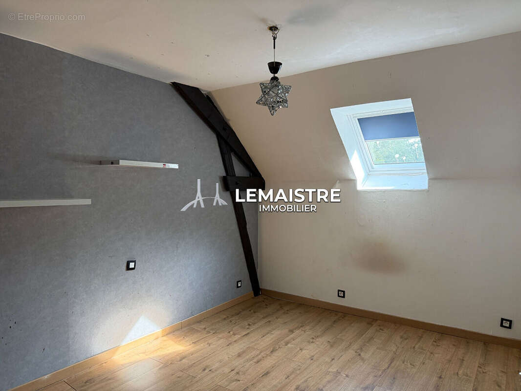 Les Loges - Maison Familiale 5 CHAMBRES Double Garage - photo 10