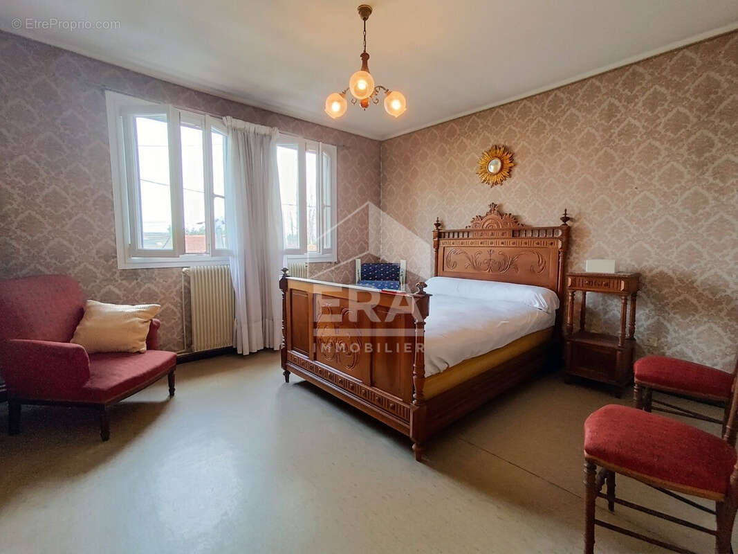 Maison à VILLENAVE-D'ORNON