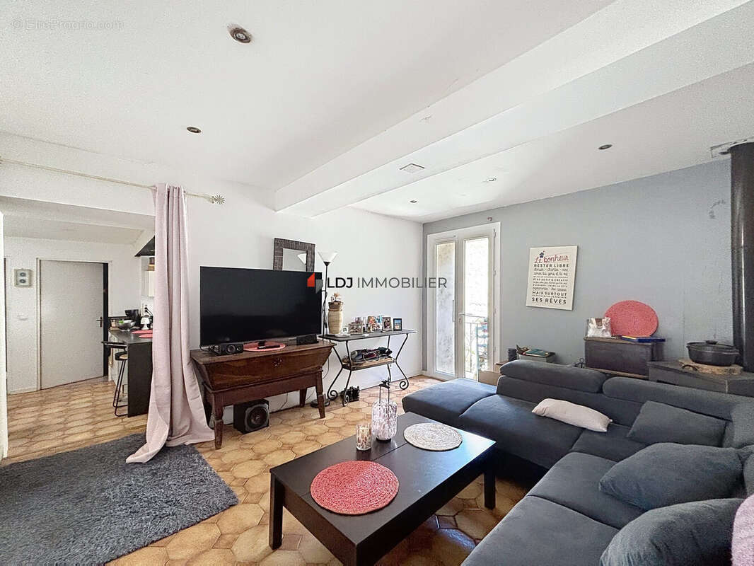 Maison 127 m² à Marquixanes  - photo 2