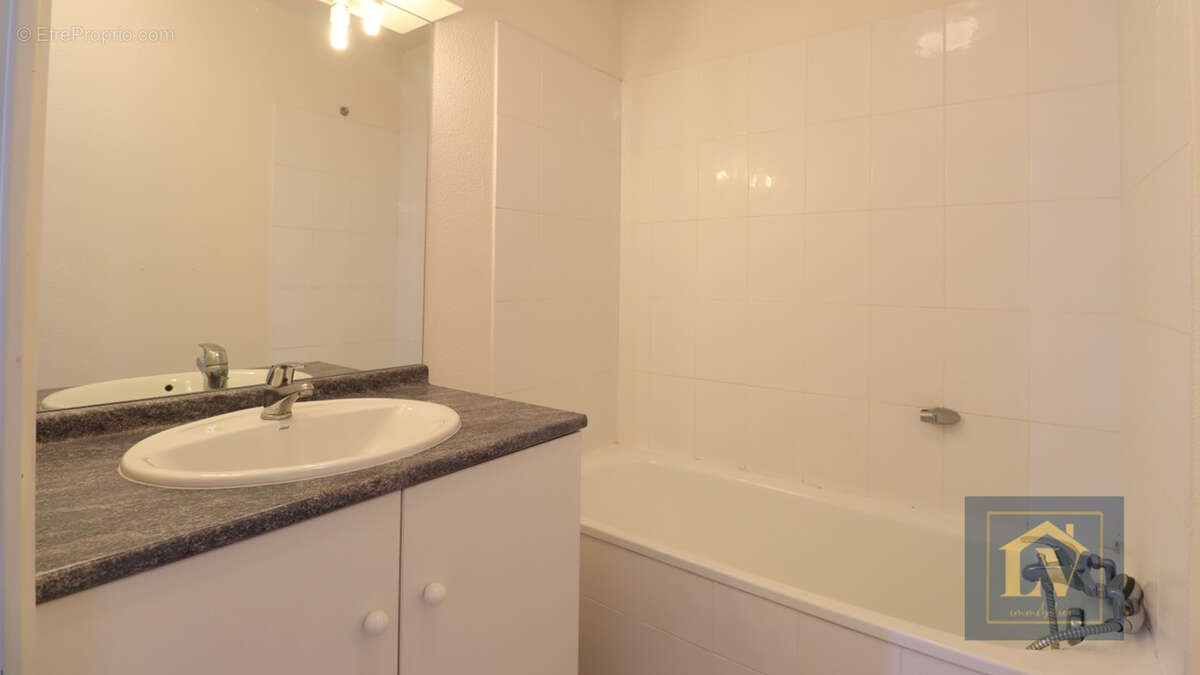Appartement à CLAIRA