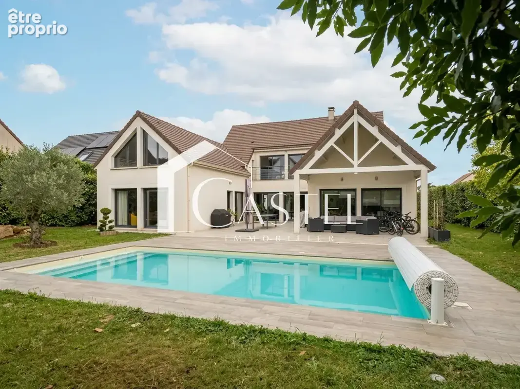 Superbe villa contemporaine de 240 m2   6 chambres, grande piscine et terrasse couvertes - photo 19