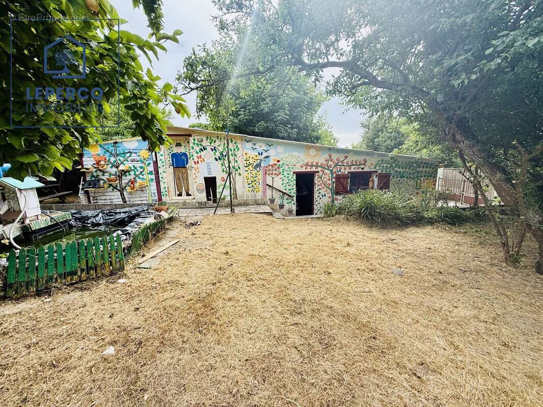 Maison à LA FERTE-MILON