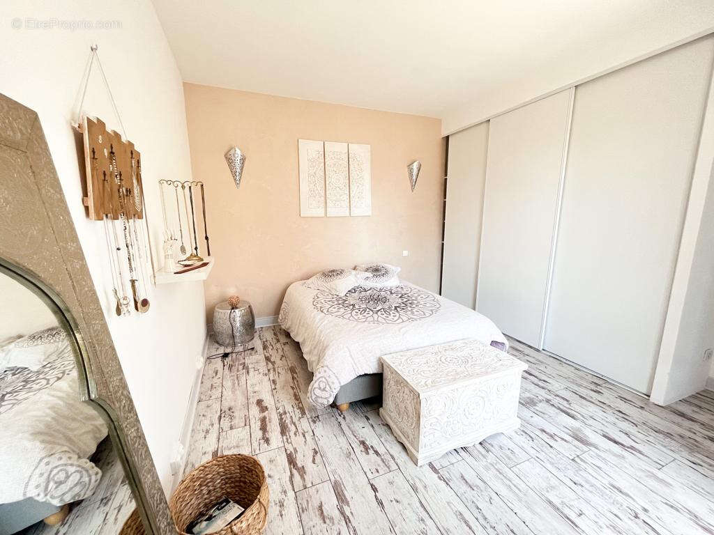 Maison à LUNEL-VIEL