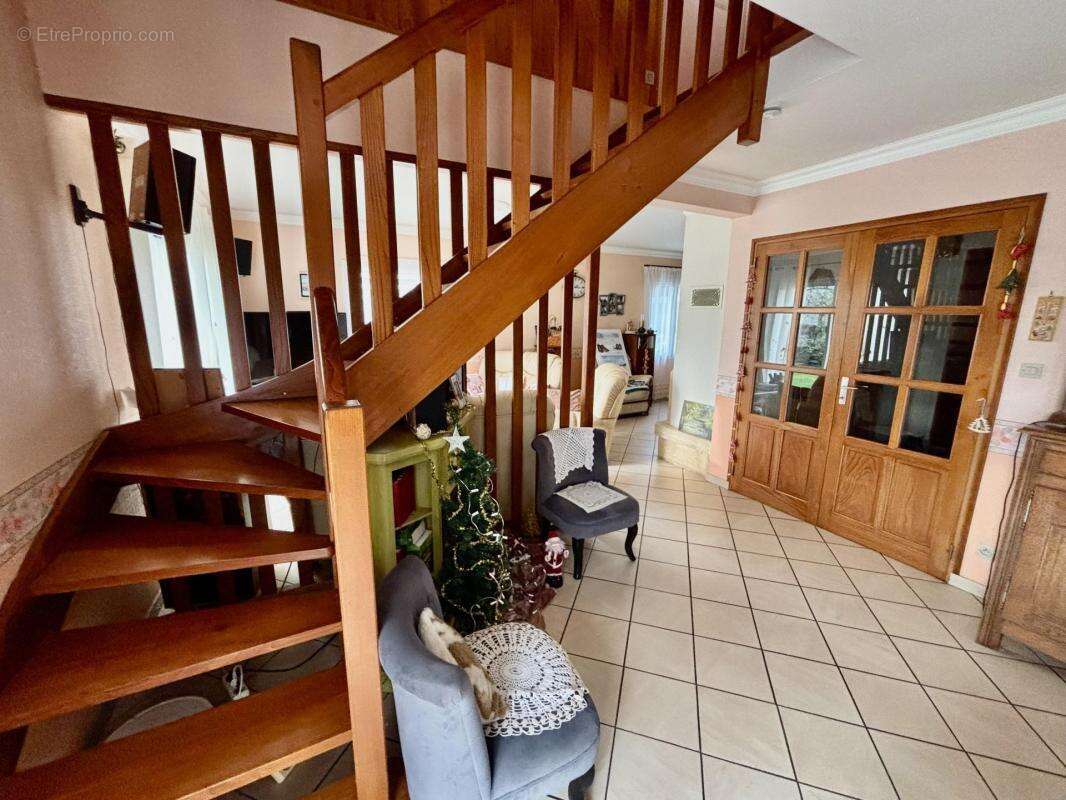 Maison à LE VAL-SAINT-PERE