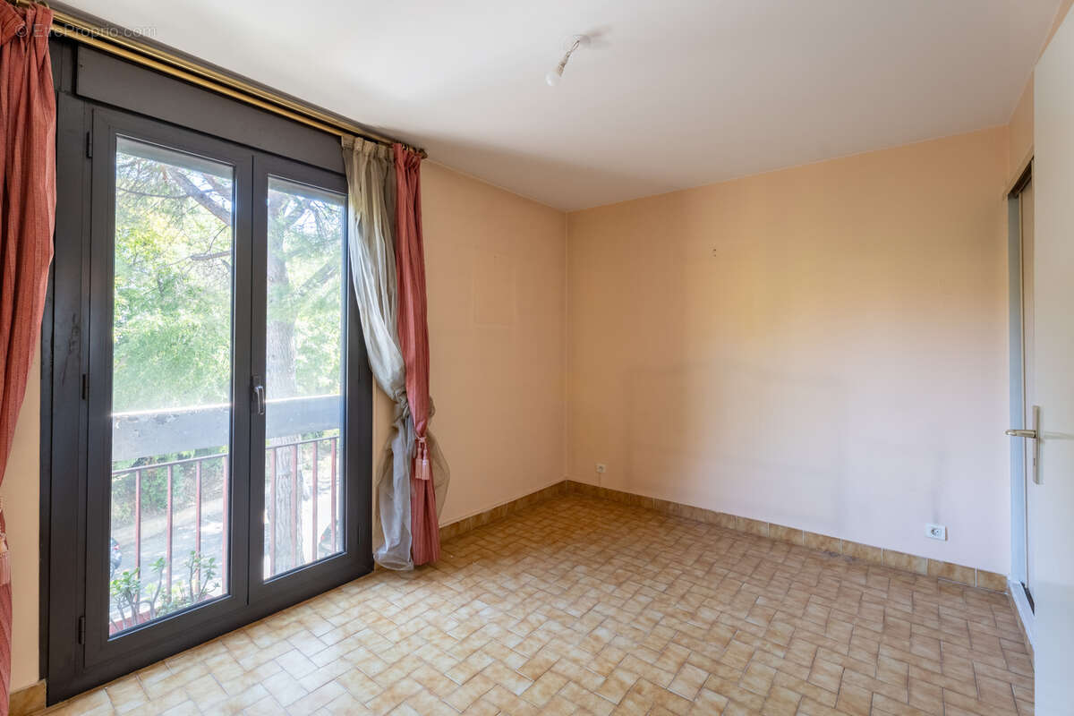 Appartement à MARSEILLE-12E