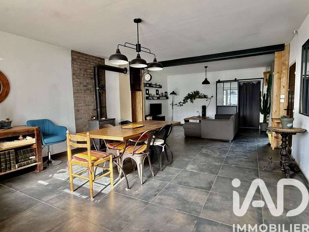 Maison 161 m² à Chevroux  - photo 6
