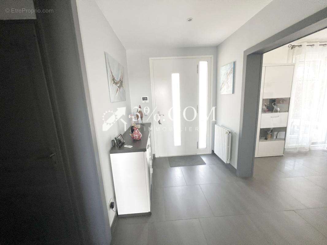 Superbe Maison Plain-Pied 150 m2 + Terrain Arboré 1900 m2 54 - photo 11