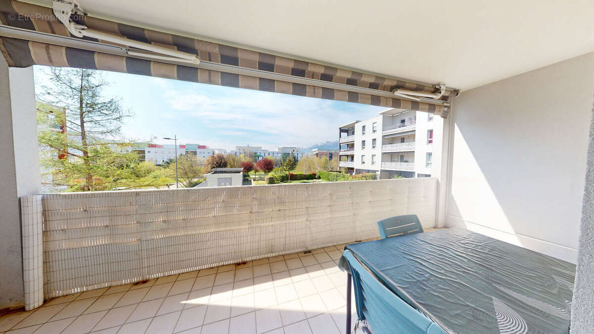 Appartement à SAINT-MARTIN-D&#039;HERES