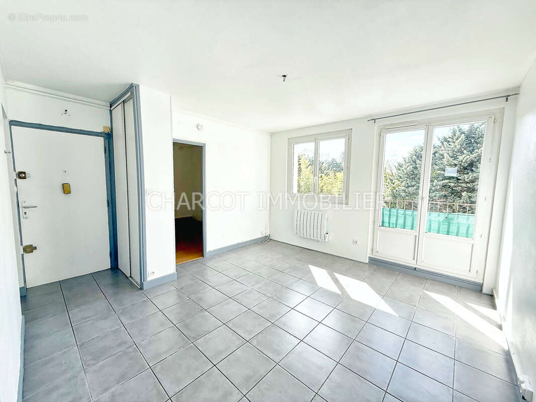 Appartement à LYON-5E