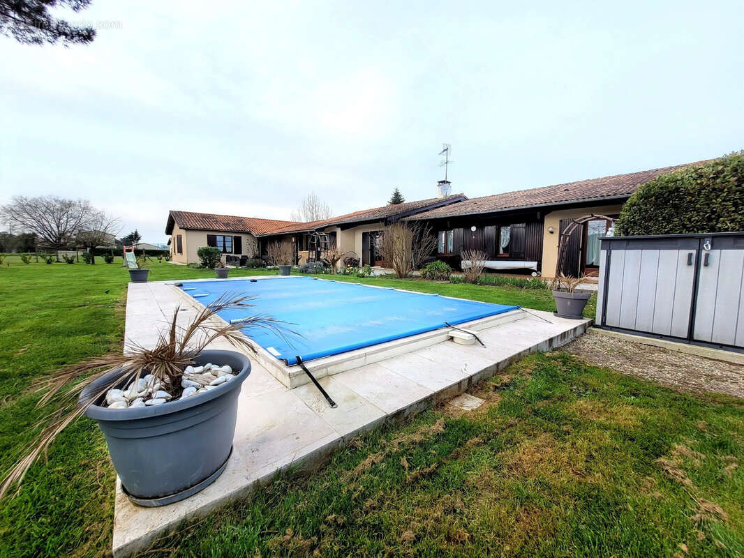 Maison à LA REOLE