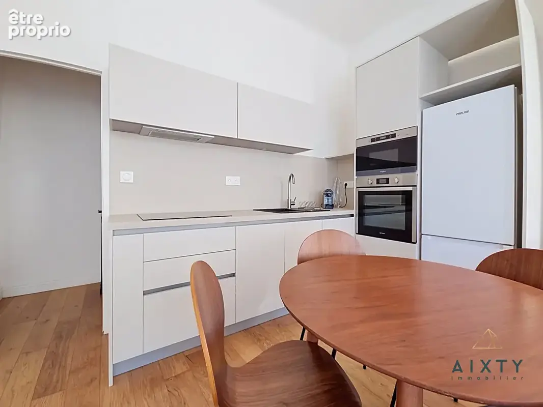 Appartement Marseille 3 pièce(s) 65 m2 - Réformé , rénové , lumineux - photo 6
