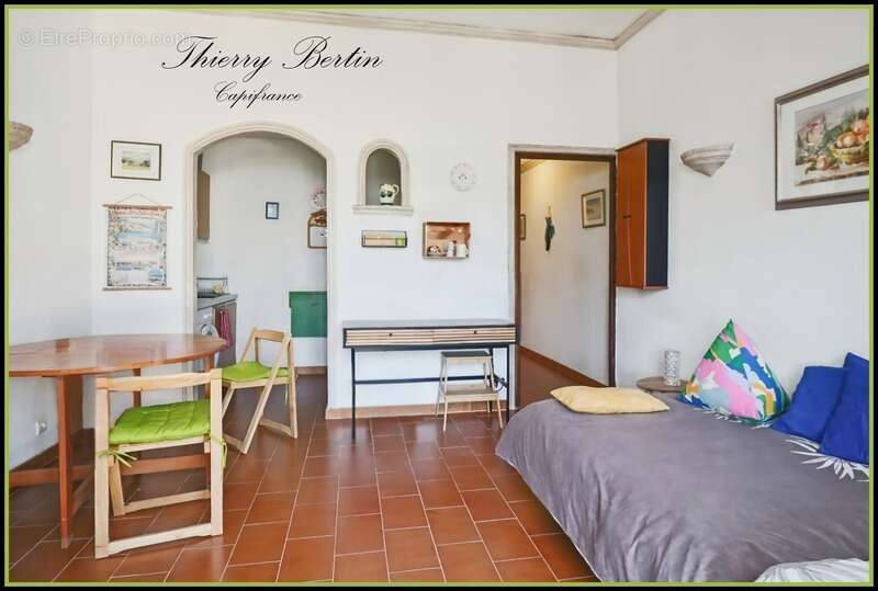 Appartement à LA COLLE-SUR-LOUP