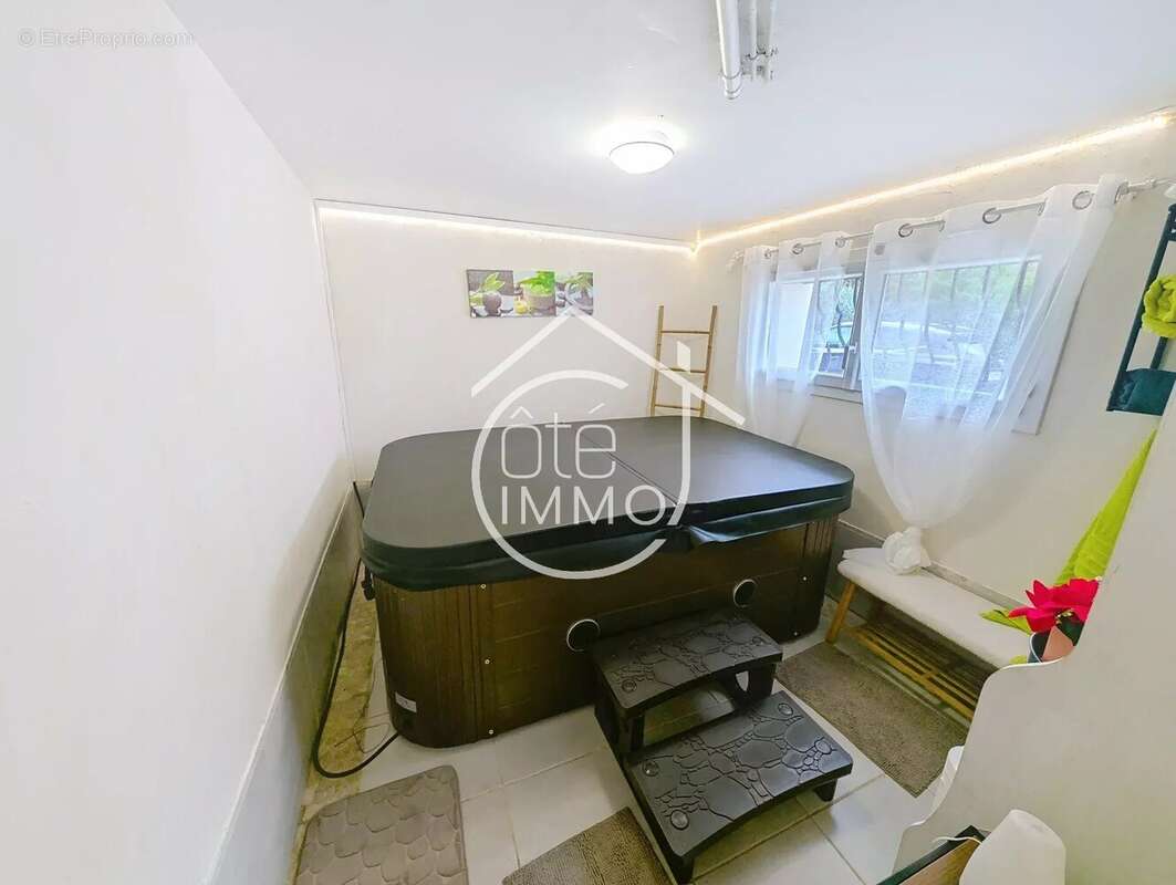 Maison à PRIGONRIEUX