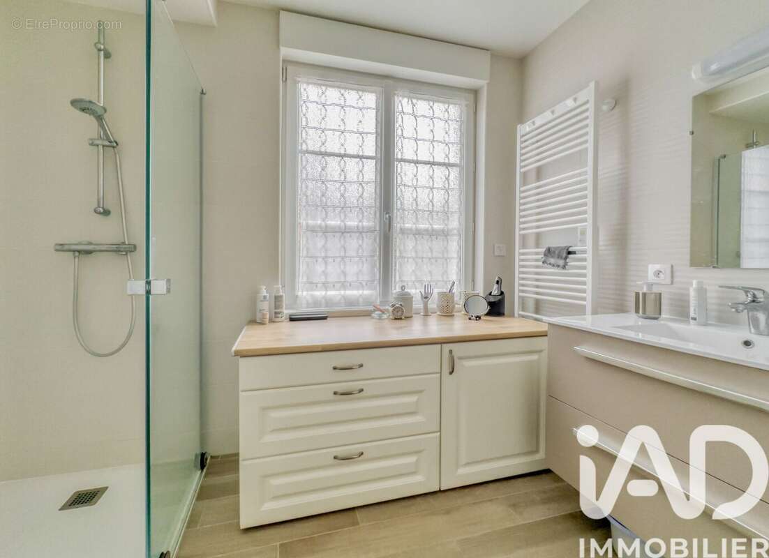 Photo 6 - Maison à COMPIEGNE