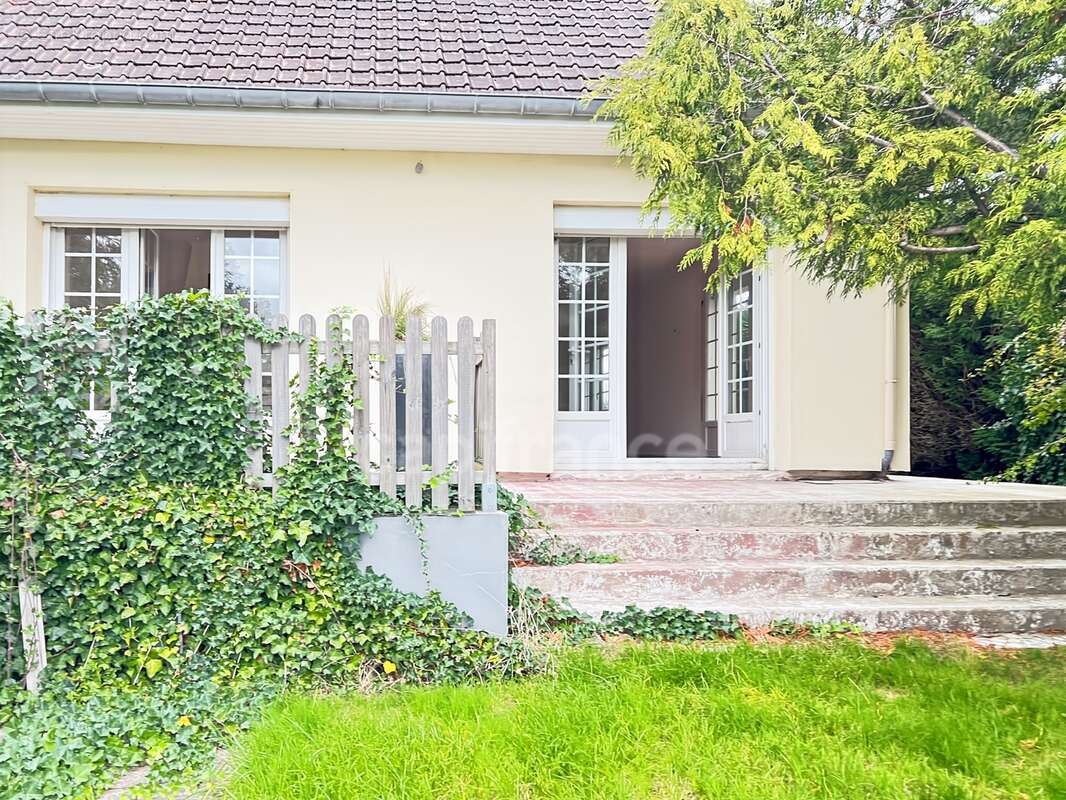 À vendre - cucq - maison individuelle semi plain-pied 142 m2 - 6  pièces - sous sol - jardin clos - photo 8