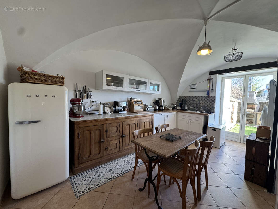 Maison à SAINT-MARCEL-LES-SAUZET