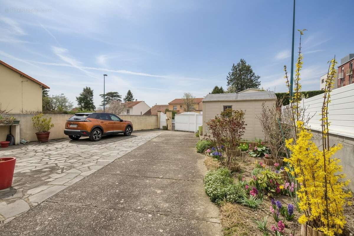 Maison 113 m² à Clermont-Ferrand  - photo 3